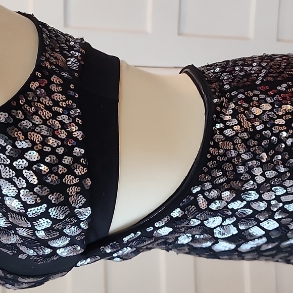 NWT Express Sequin Cutout Fit & Flare Halter Neckline Mini Dress, Size XS - Picture 15 of 17